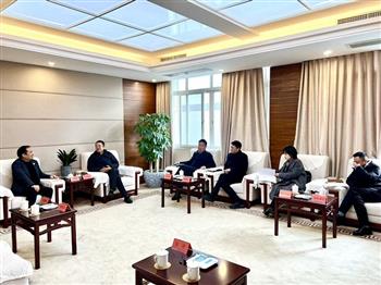 信然压缩机一行四人赴成都市青白江区参观考察